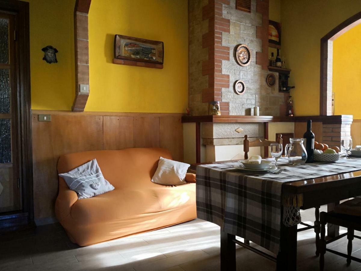Casa Vacanze Sonia Lejlighed Amelia Eksteriør billede